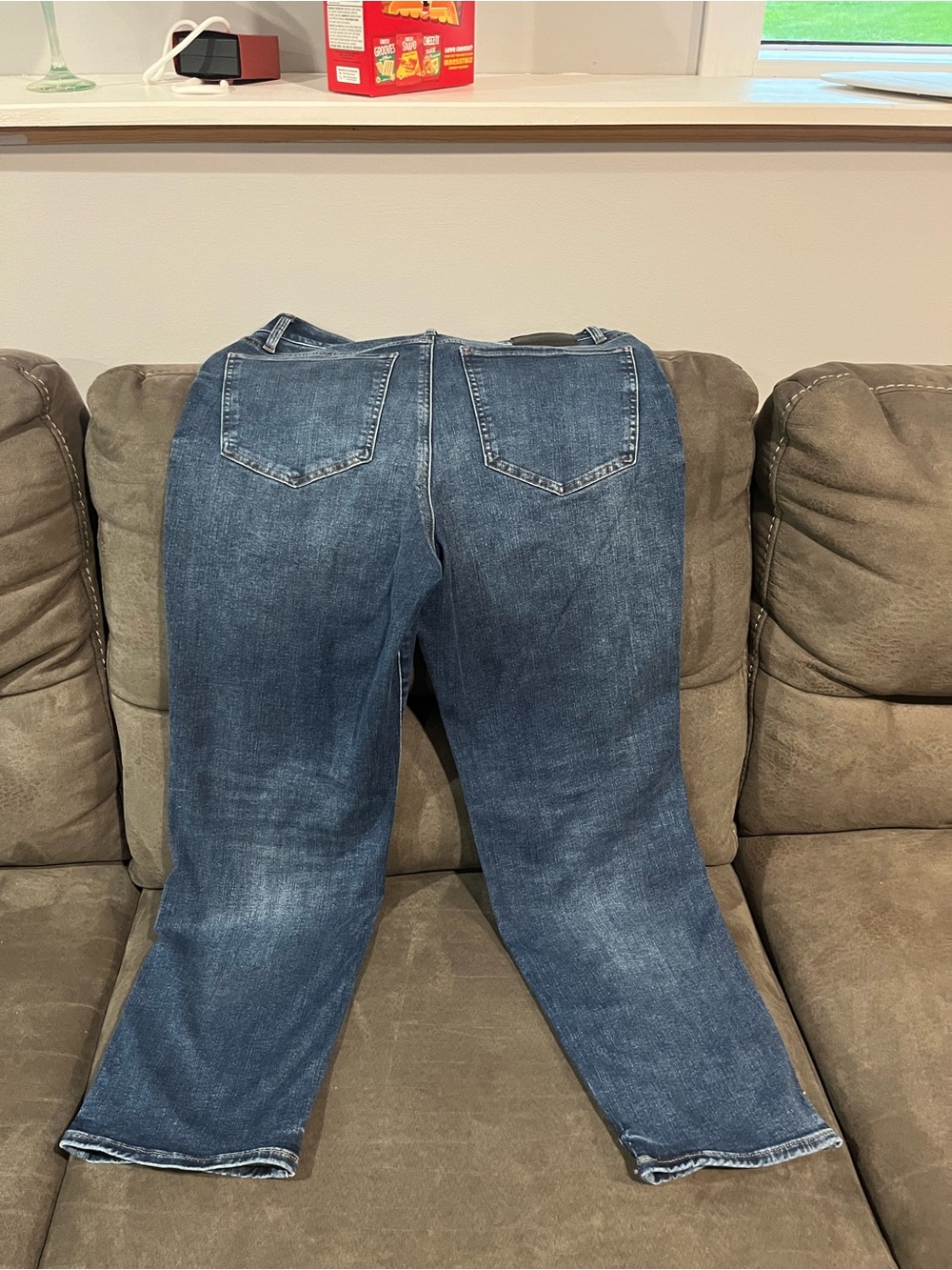 β¨ NWT EXPRESS High Rise Straight Ankle Jeans β¨ - Picture 6 of 10